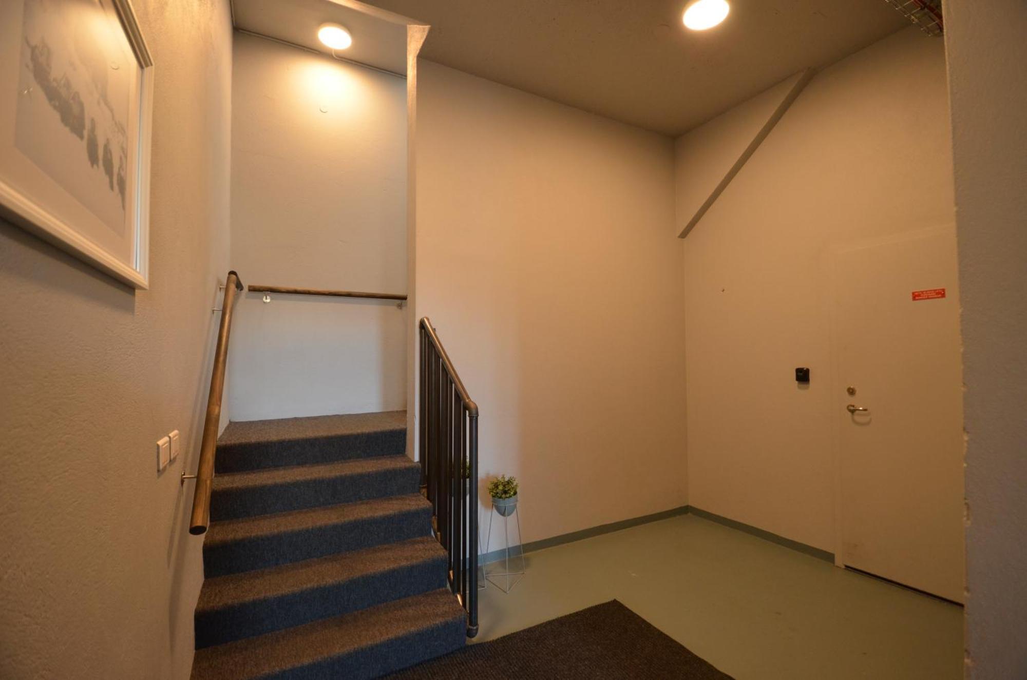 Modern Apartment Hosted By Ll アークレイリ エクステリア 写真